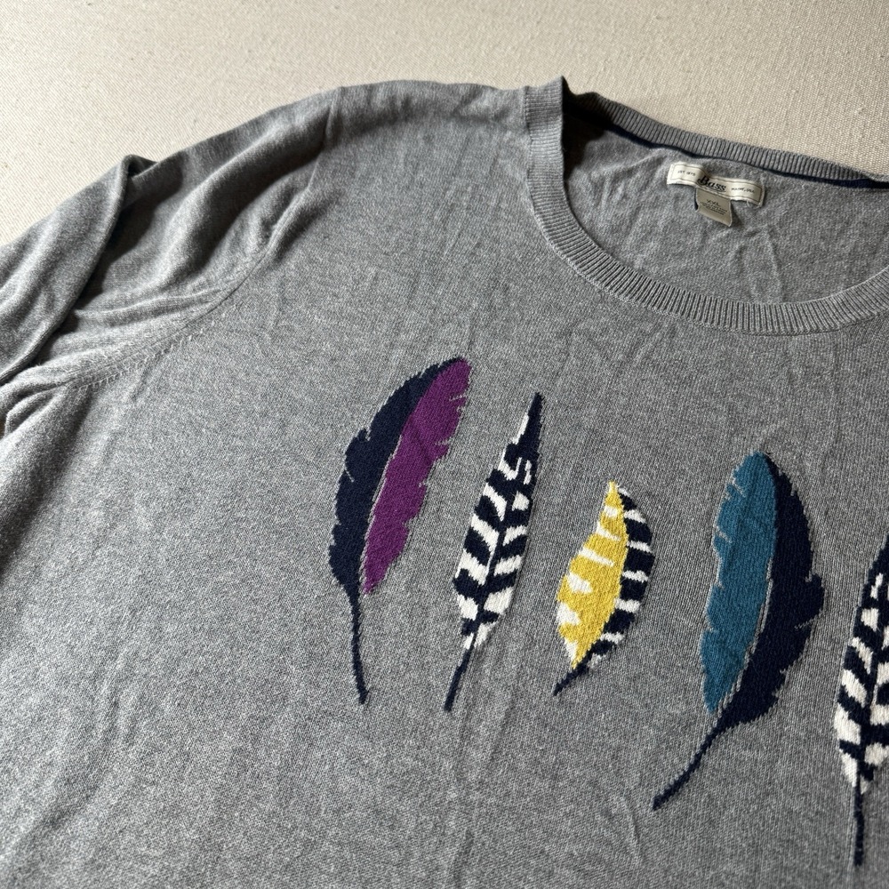 Bass Crewneck‎ Sweater Gray Knit Feathers Graphic Women's XXL Grannycore Teacher